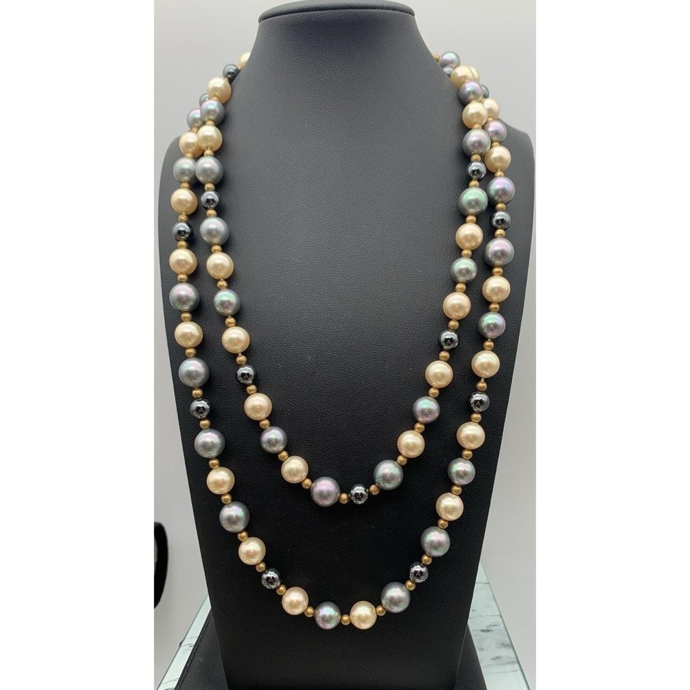 Vintage 46" Iridescent Glass Faux‎ Pearl & Hematite Beaded Necklace (weighty)